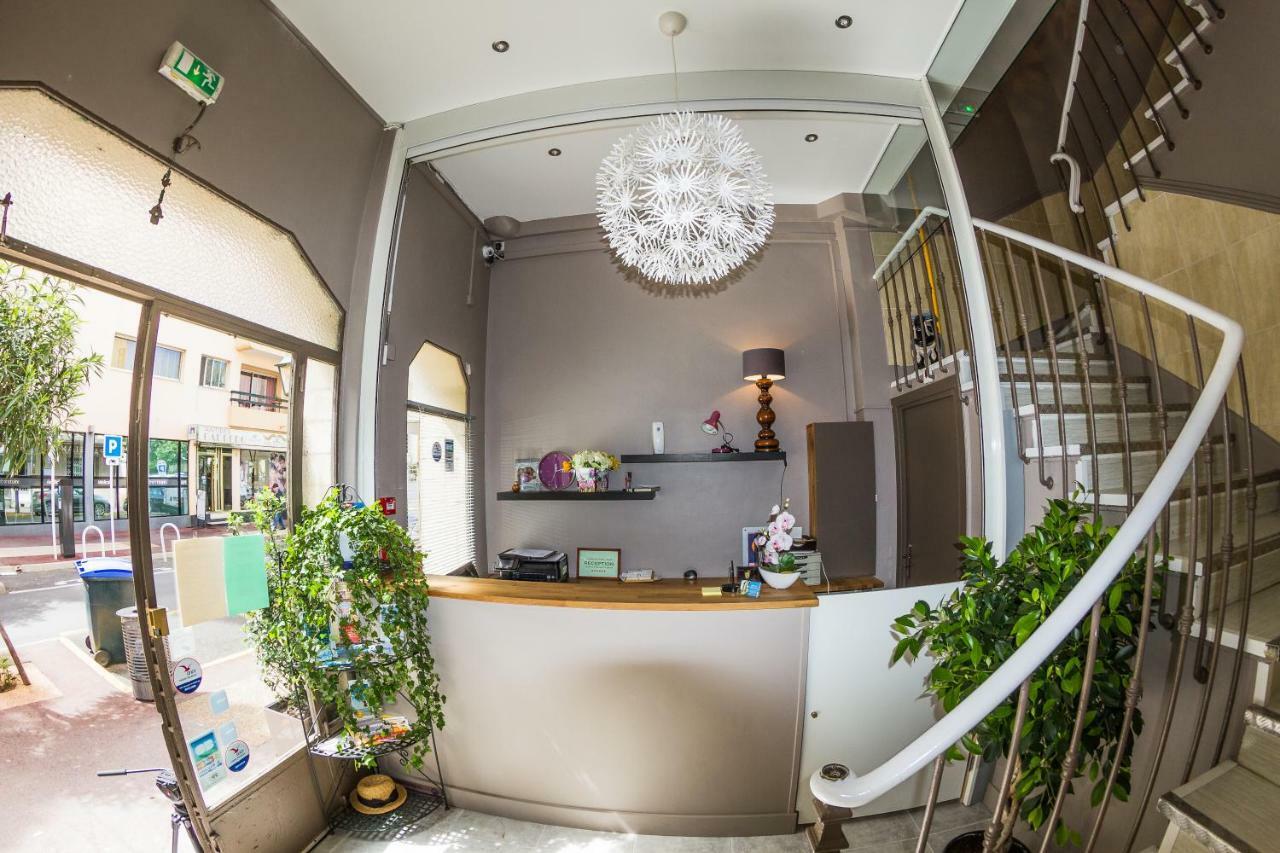 Hotel Trianon Juan-les-Pins Exterior foto
